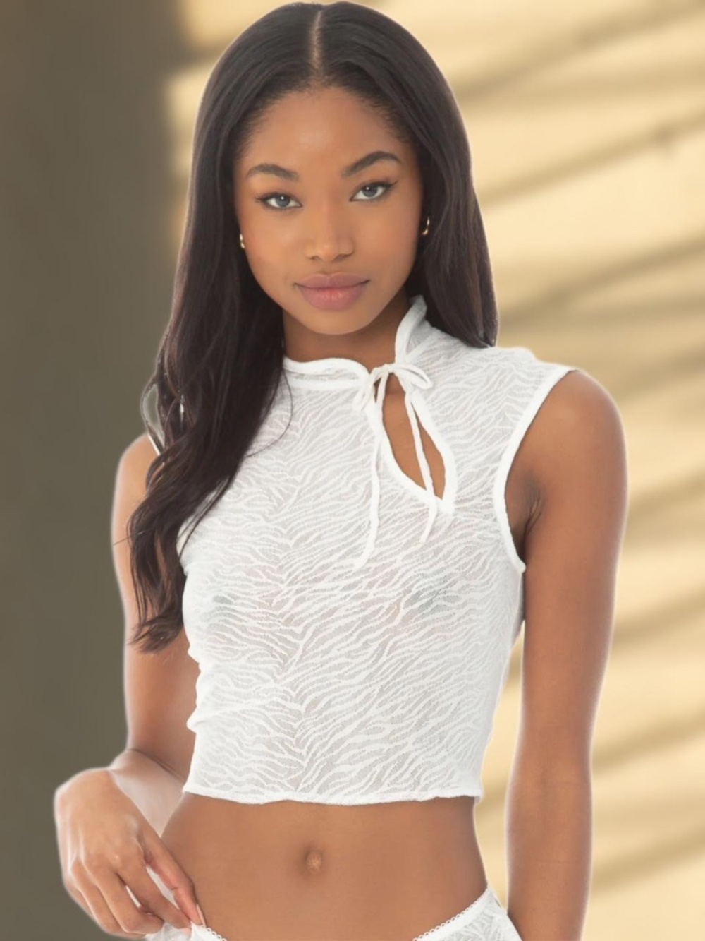 Are you am I white Bibi top